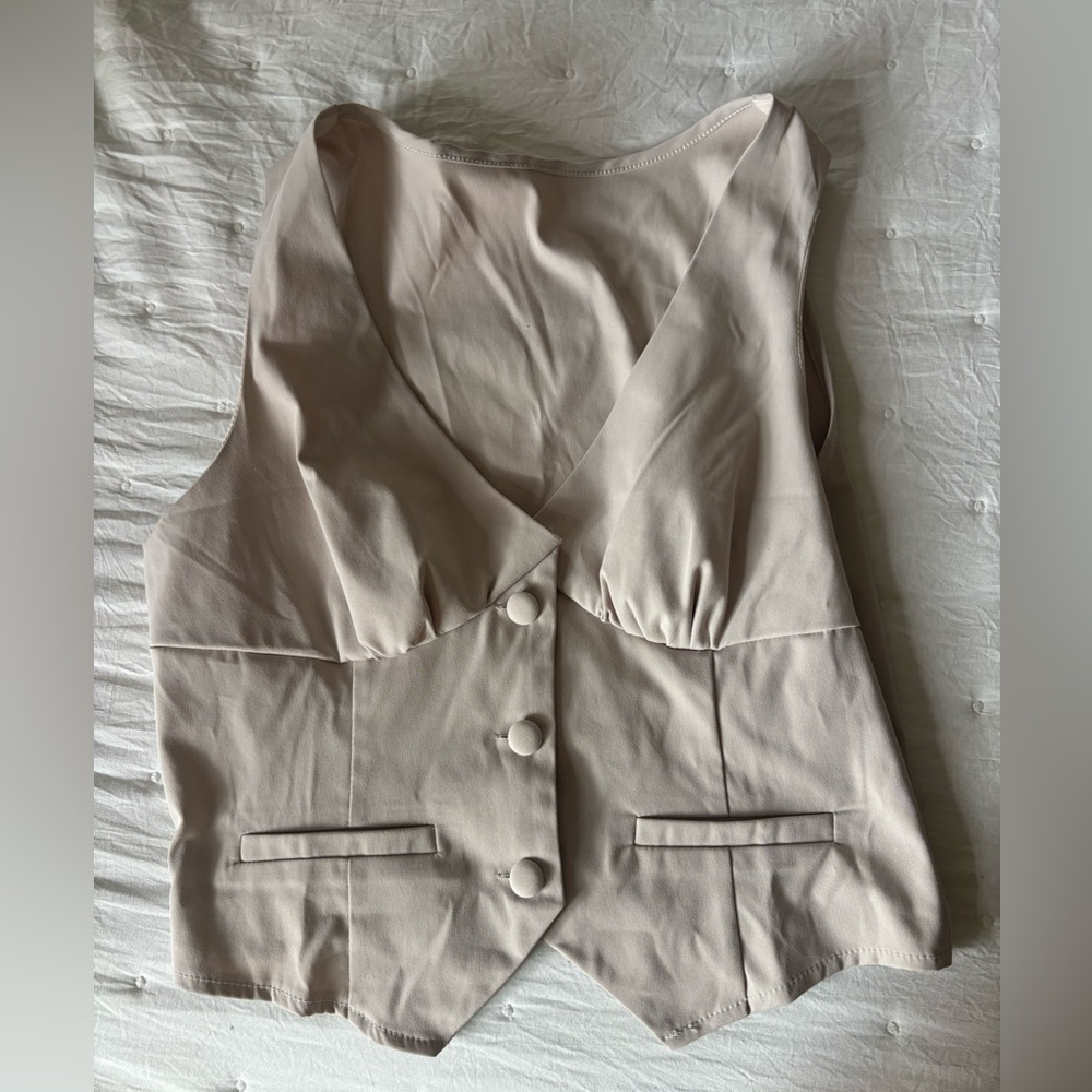 Vest Blouse - Picture 2 of 4